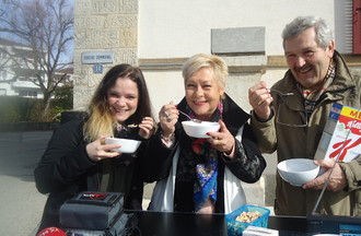 Le défi de Florian a été relevé, nous devions manger des céréales, dans un bol