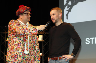 Steven Barras, parrain de la soirée (Photo : Roger Meier)