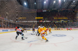 Marco Pedretti face à Calle Andersson