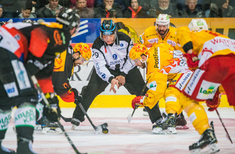 Engagement entre Mark Arcobello et Jason Fuchs