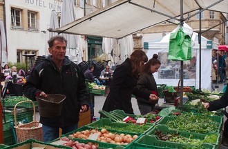 Marché de Neuchâtel, le 06.04.19.