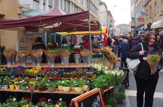 Marché de Neuchâtel, le 06.04.19.