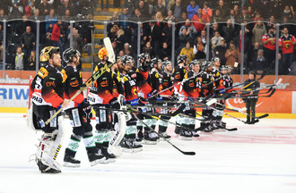La joie des joueurs du CP Berne