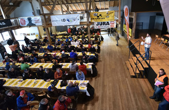 Le briefing des pilotes avant le départ
