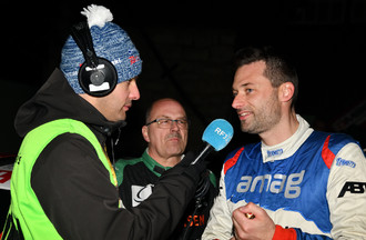 Ivan Ballinari au micro de RFJ sous les yeux de Jean-Marc Salomon