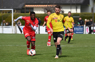 Nolan Erard face à Stéphane Menanga