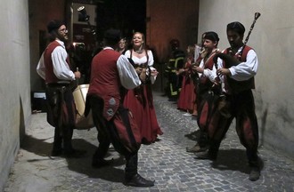 Médiévales de St-Ursanne, Cortège nocturne