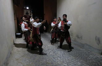Médiévales de St-Ursanne, Cortège nocturne