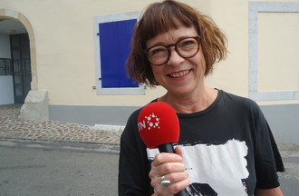 Catherine la gagnante du jeu: des paroles une chanson