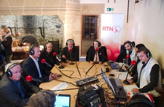 Table ronde des présidents des partis politiques neuchâtelois.