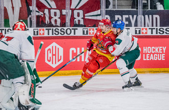 David Ullström à la lutte avec Steffen Tölzer