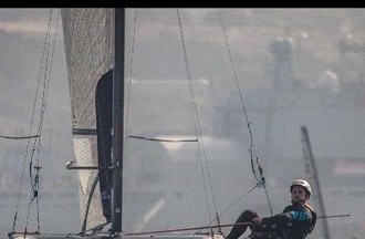 Robin Maeder sur son catamaran