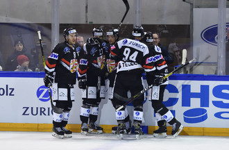Le HC Ajoie vient d'inscrire le 3-3