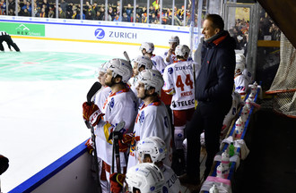Antti Törmänen et ses joueurs