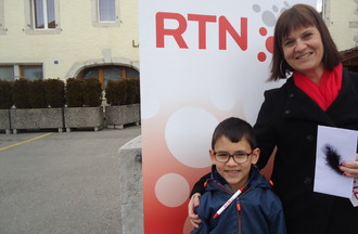 Magali et son fills Ryan, la gagnante du jeu: portrait chinois