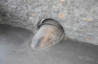 La conduite qui menait vers la turbine.