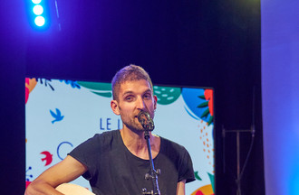 Le Live: Carrousel