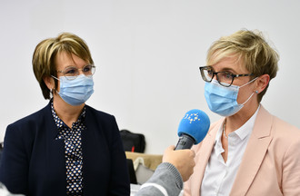 Nathalie Barthoulot et Rosalie Beuret Siess
