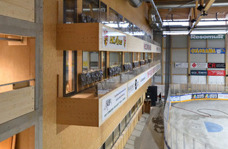 Les tribunes des loges