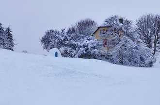 Un joli igloo immortalisé par Océane sur les Monts au Locle