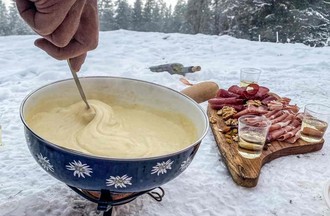 Michel a craqué pour une fondue aux Diablerets.