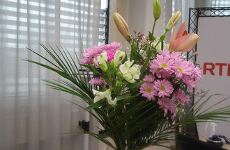 Merci Cédric pour ce magnifique bouquet et le chocolat