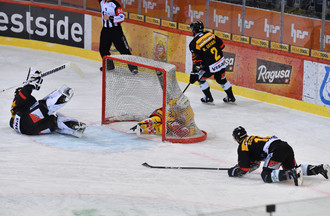 Strike de Michael Hügli