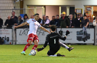 Sofiane Achour face à Egzon Havolli