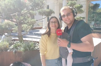 Leïla et Alain les gagnants du jeu: des paroles une chanson