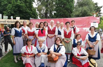 Ces dames à la fête des Vignerons