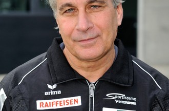 L'entraïneur Gianfranco Pedercini
