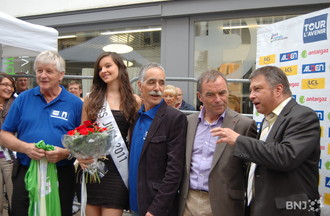Les "officiels"