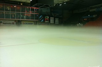 Le brouillard au Stade de Glace