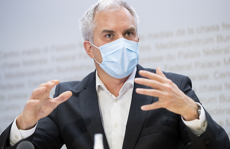 Task force: chances d'assouplir les mesures anti-Covid-19 en hausse