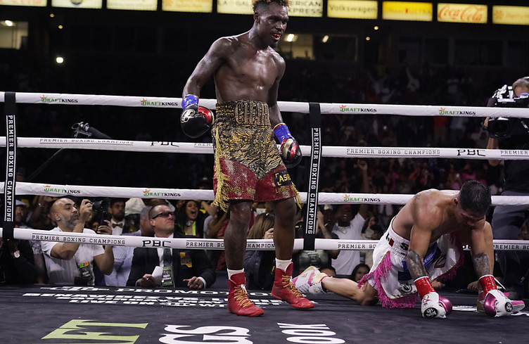 Charlo unifie les titres en super-welters, une première