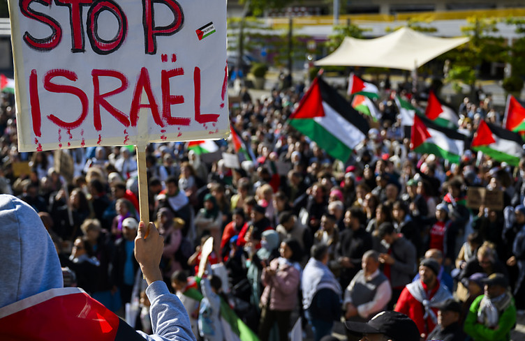 Entre 2000 et 3000 personnes à Lausanne en soutien à la Palestine