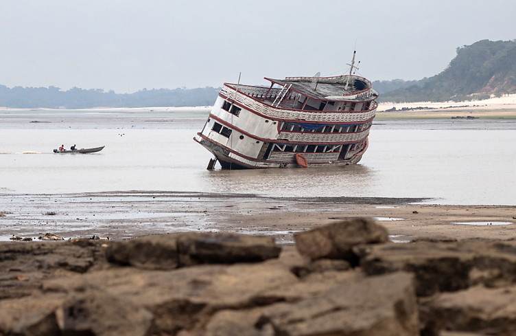 La sécheresse en Amazonie révèle d'anciennes gravures