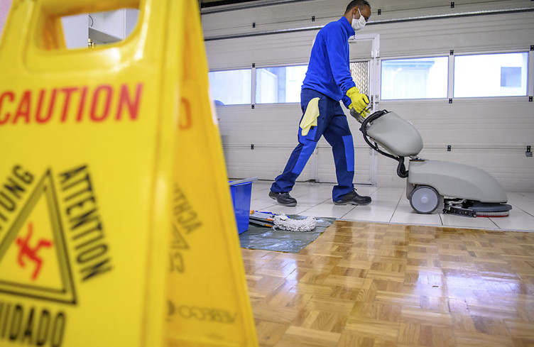 Les réfugiés à l'aide sociale sont nombreux à avoir un emploi