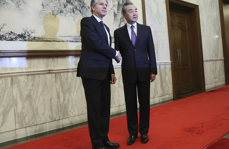 Pékin espère voir ses relations avec Washington reprendre un « droit chemin »