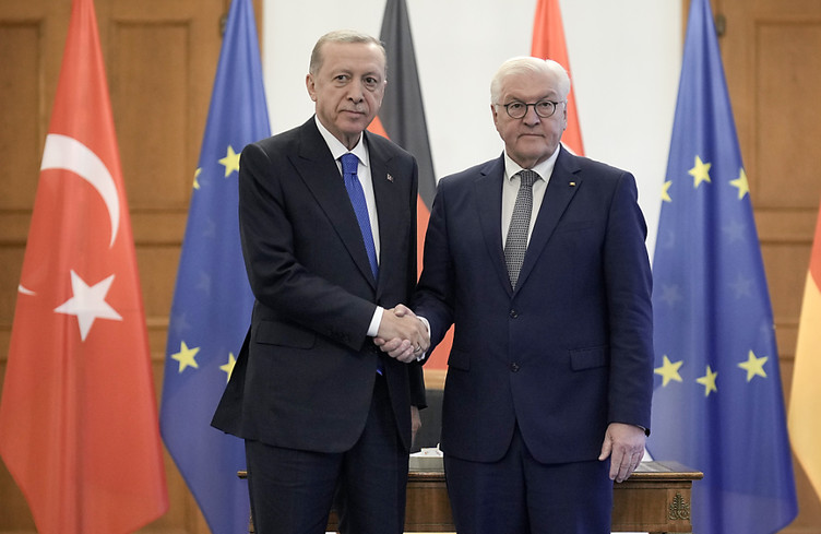 « Israël a le droit d'exister », dit le président allemand à Erdogan