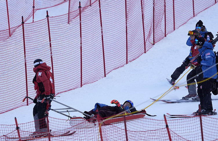 Mikaela Shiffrin « quelques semaines » au repos forcé