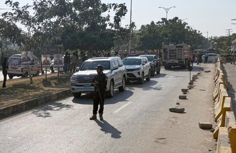 Au moins 12 morts dans un attentat devant un tribunal d'Islamabad