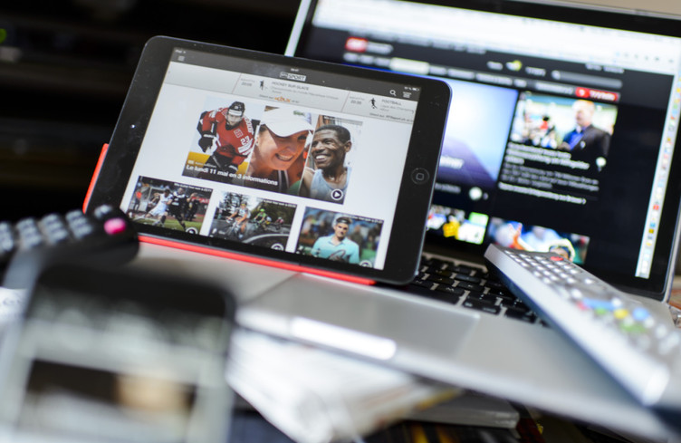 Le numérique s’impose, la lecture et le sport restent essentiels