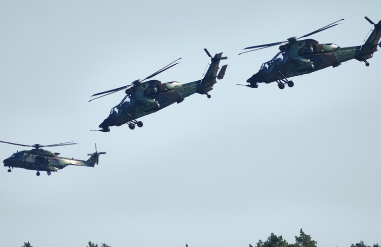 Airbus: la défense propulse les ventes d'hélicoptères