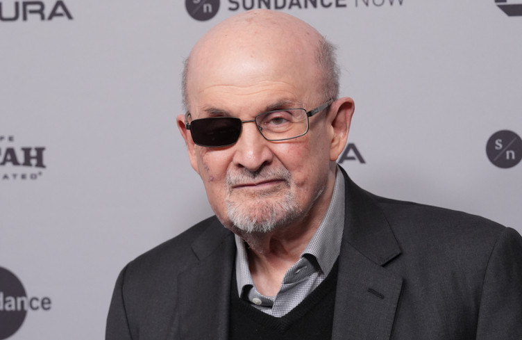 USA: « Tout le monde est en danger », selon Salman Rushdie