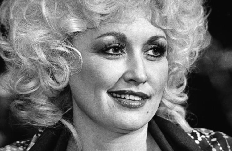Les Etats-Unis inaugurent une journée en hommage à Dolly Parton