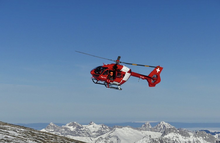 Sauvetage avalanche avec le Secours Alpin Suisse et la REGA