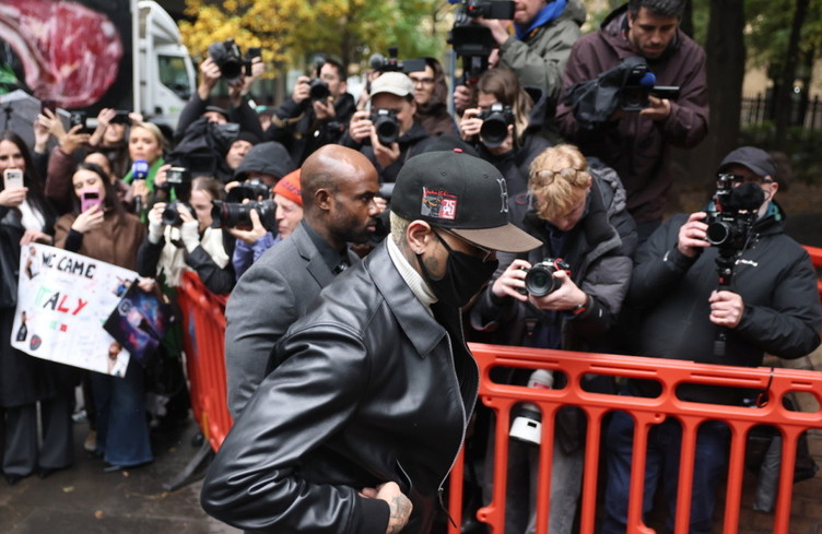 Le rappeur Chris Brown condamné à 8 mois avec sursis pour une rixe