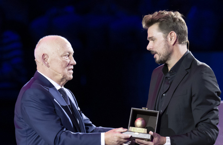 L'hommage à Wawrinka