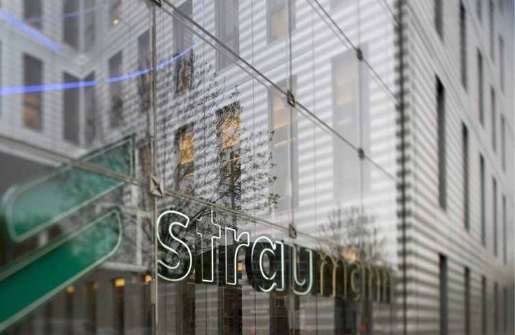 Straumann progresse au troisième trimestre